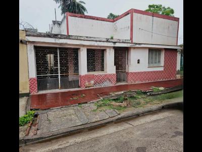 Casas Venta Santiago Del Estero CASA A RECICLAR EN BARRIO CENTRO - LA BANDA