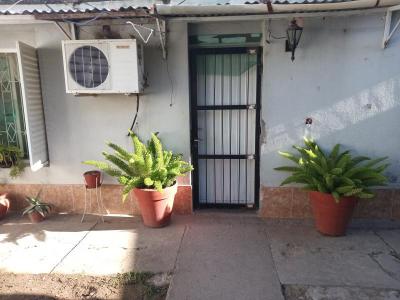 Casas Venta Santiago Del Estero Duea vende casa con local